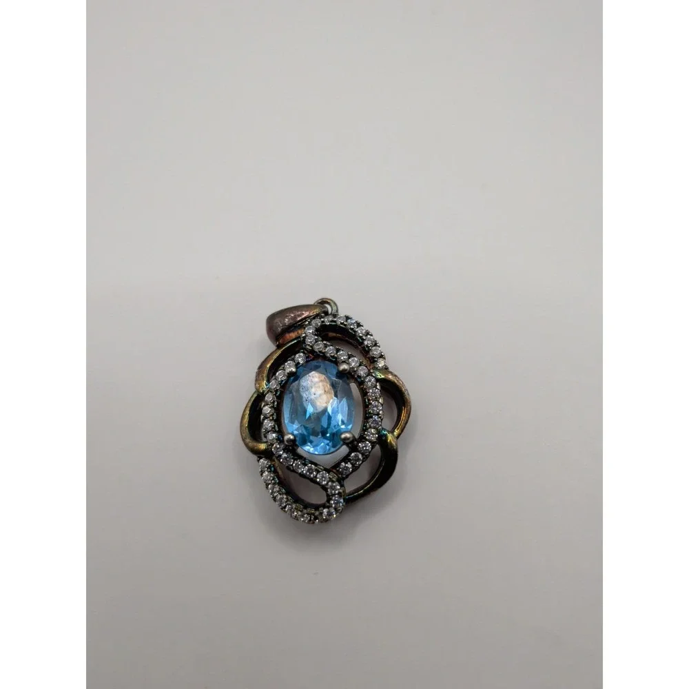Natural Blue‎ Topaz Sterling Silver Pendant
